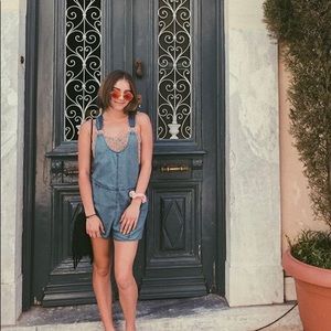URBAN OUTFITTERS OVERALL ROMPER